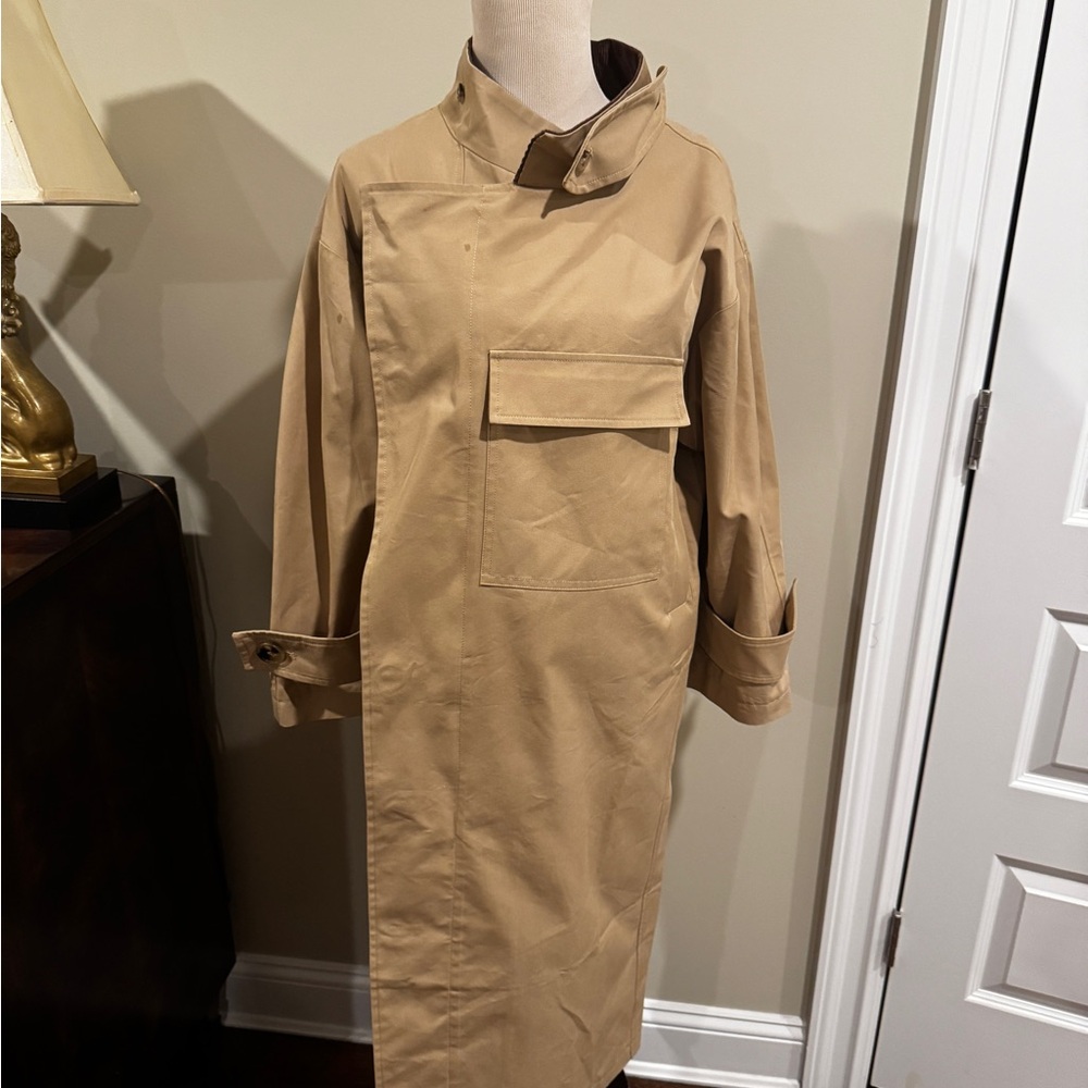 Classic Tan Trench Coat for Women